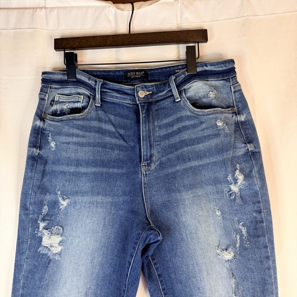 JUDY BLUE Women’s Size 13/31 Denim Jeans Straight Fit Distressed Style High Rise - Picture 5 of 16